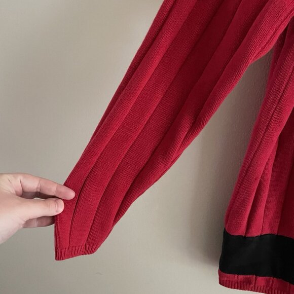 Tommy Hilfiger Men Sz L Red Long Sleeve V-Neck Pullover Heavyweight Sweater - Picture 4 of 9